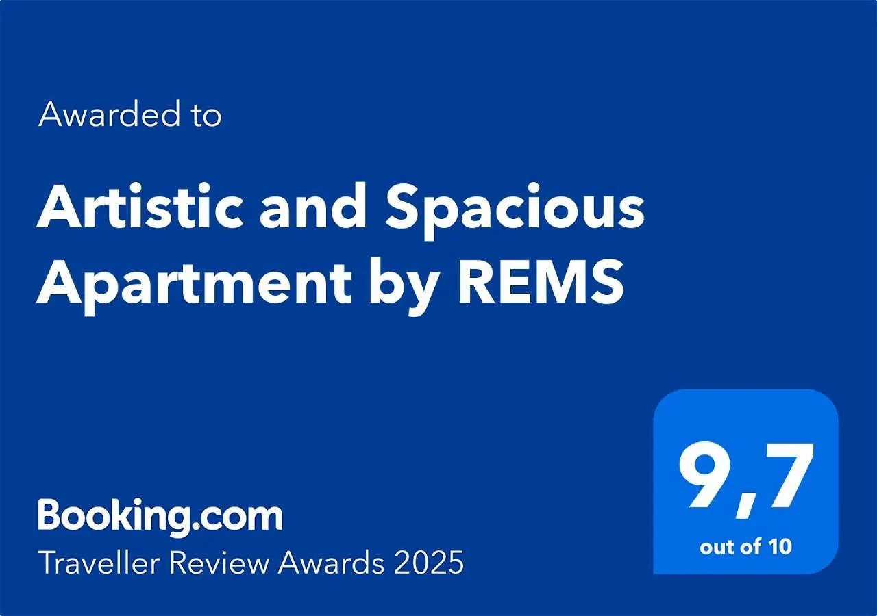 Artistic And Spacious Apartment By Rems マラガ 0*,  スペイン